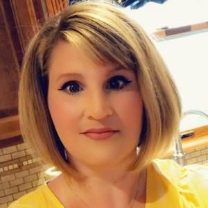 Meet your Posher, Laurie